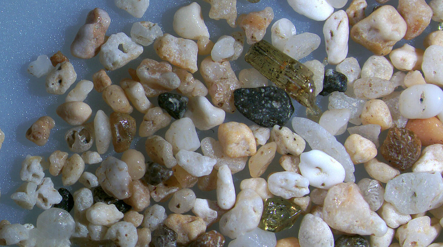 Wailea-Beach-Maui-Hawaii-sand-microscope-slider-2
