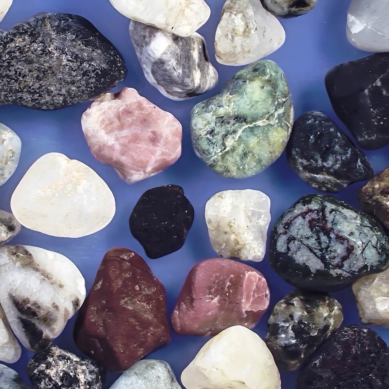 Sq1 Katsurahama Beach Jochi Prefecture Japan Sand Grains Magnified Under Microscope Copy